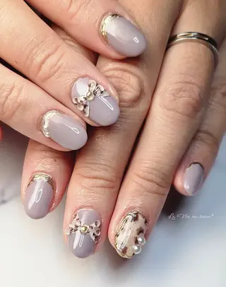 ネイル ラヴィアン ローズのネイルデザイン