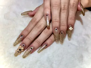 ネイル Epokku ネイルサロンのネイルデザイン