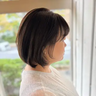 ミディアム Iris by artina 武蔵小杉店【イリス バイ アルティナ】所属・🎼レイヤー/顔周り カット/nene♬のヘアスタイル