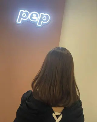 セミロング カラー pep所属・pep natsumiのヘアスタイル