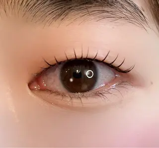 マツエク・マツパ ENNE LASH&BLOW所属・早坂 彩のマツエク・マツパデザイン