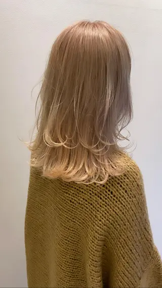 ミディアム カラー ヘアアレンジ CiNEMA daikanyama所属・透明感カラー🫧 今泉健太のヘアスタイル