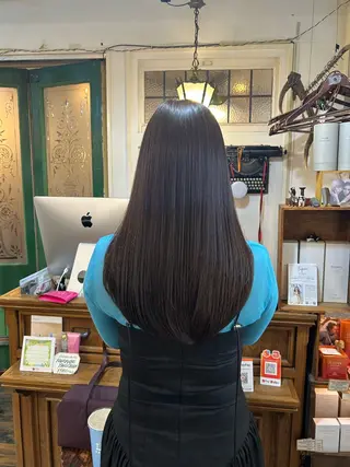 ロング BRITS 渡辺 菜々子のヘアスタイル