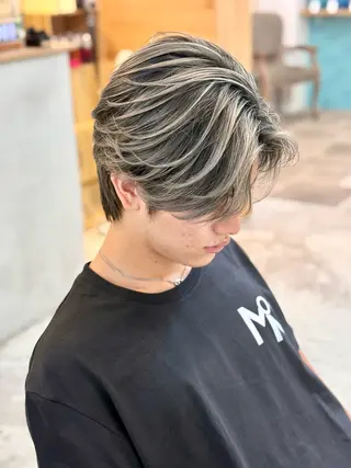 ショート カラー メンズ Mirareee tokyo所属・バレイヤージュ/ シャドウルーツ/安室のヘアスタイル