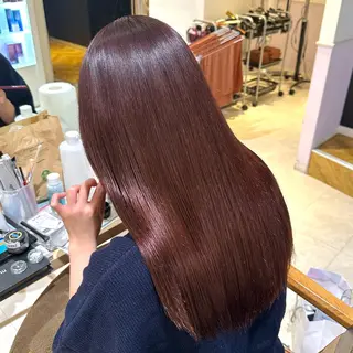 セミロング 小西冬馬  髪質改善 縮毛矯正 艶カラーのヘアスタイル