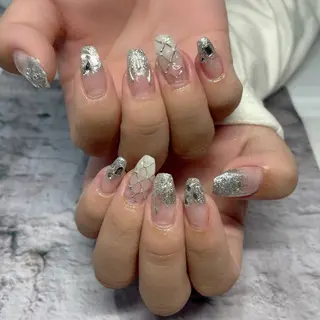 ネイル 井上 知美のネイルデザイン