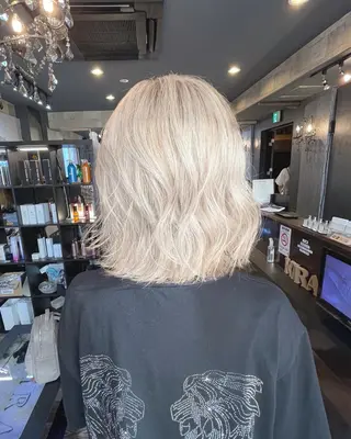 ショート KIRA スズキ タクヤ／店長のヘアスタイル