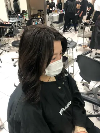 ロング 平田 勘吉のヘアスタイル