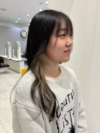 カラー 🩶米澤 美月🩶のヘアスタイル