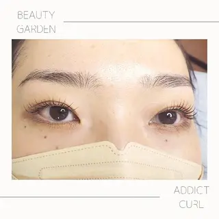 マツエク・マツパ U_la所属・U_la [ウーラ] 片岡の眉毛・アイブロウイメージ