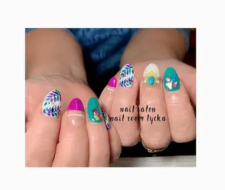 ネイル ﾈｲﾙﾙｰﾑﾘｯｶ 𝐦𝐚𝐲𝐮のネイルデザイン