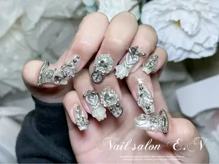 ネイル E.N🦋 長さ出し/持ち込みのネイルデザイン