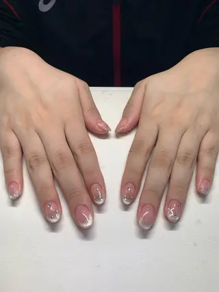 ネイル Mule Beauty Salon所属・ミュール ビューティーサロンのネイルデザイン