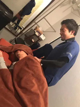 ロング メンズ キッズ 院長  新垣 樹のエステ・リラクイメージ