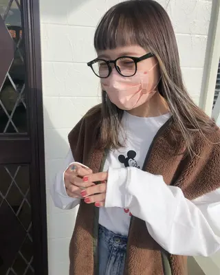 ロング カラー 江原 彩華のヘアスタイル