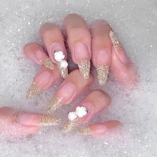 ネイル TiTi Pomme Rinoのネイルデザイン