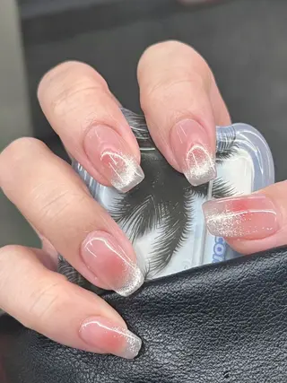 ネイル Rainrain💧 パーツ豊富、やり放題のネイルデザイン