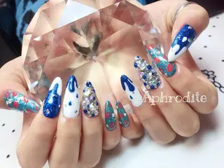 ネイル Aphrodite パラジェル認定サロンのネイルデザイン