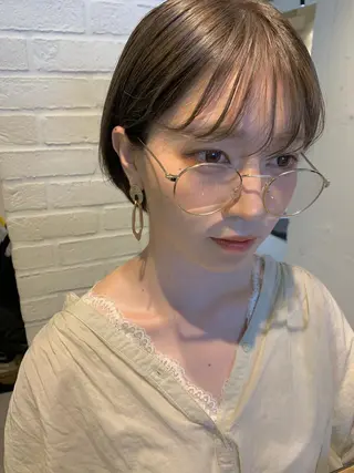 ショート カラー Fuuu《フゥ》所属・シノザキ シンゴのヘアスタイル