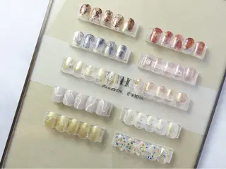 ネイル ＆robe  mii 🌿のネイルデザイン