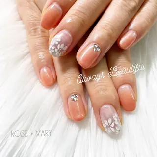 ネイル ROSE・ MARY 鈴木のネイルデザイン