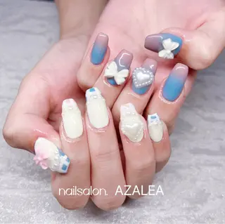 ネイル R inのネイルデザイン