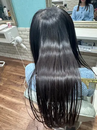 ロング 高田 有里子のヘアスタイル