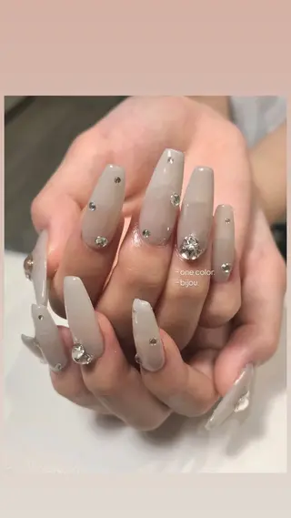 ネイル nail salon Ollie所属・nail salon Ollieのネイルデザイン