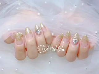 セミロング cici nailのネイルデザイン