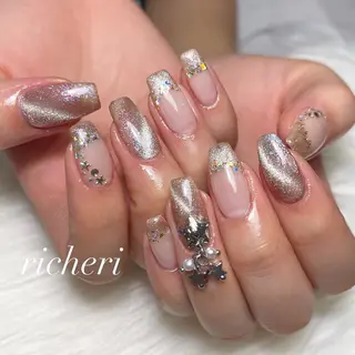 ミディアム ネイル richeri beautyのネイルデザイン
