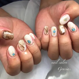 ネイル Gracias. rieのネイルデザイン