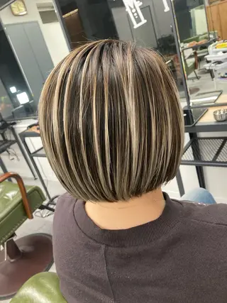 ミディアム カラー SHAFT Ieiriのヘアスタイル