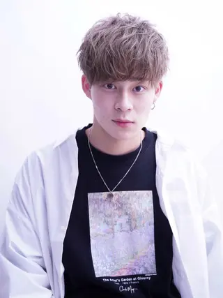 ショート メンズ 顔周りレイヤー/ メンズ/橋川光太郎のヘアスタイル