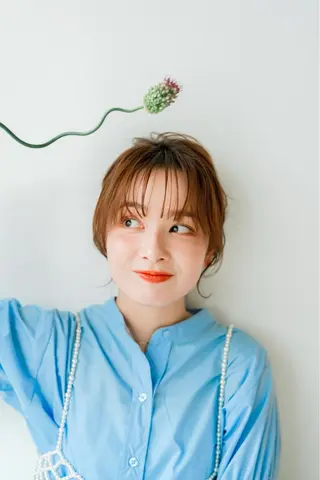 ミディアム 近藤 若菜のヘアスタイル