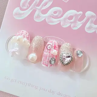 ネイル MignonReve ♡EIMI🌈のネイルデザイン