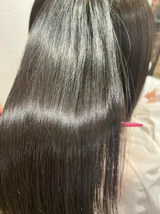 ロング パーマ La  SHE's 天王寺店所属・マルヤマ リナのマツエク・マツパデザイン