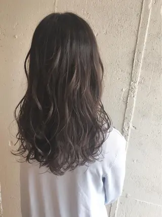 ロング フジサキ ケンのヘアスタイル