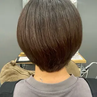 ショート カラー ルプラボウ りく/艶カラーのヘアスタイル