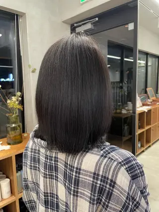 セミロング カラー 鶴井 美空のヘアスタイル
