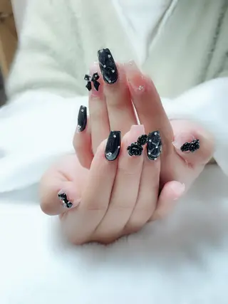 ネイル Amina nail salonのネイルデザイン