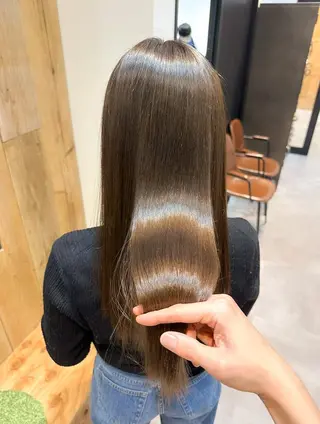 セミロング 【20代ダメージ毛に 髪質改善】のヘアスタイル