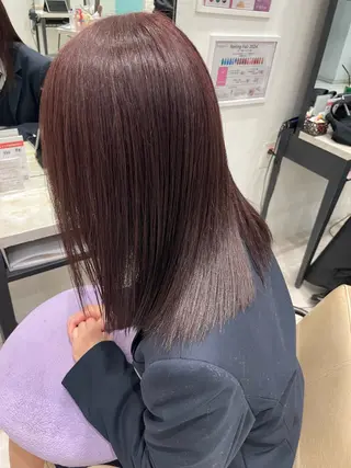 ミディアム カラー ハッシュカット レイヤー池袋のヘアスタイル