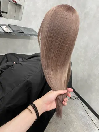 カラー ZANKA所属・高橋 佳奈美のヘアスタイル