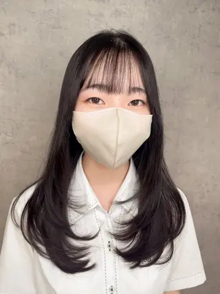 セミロング KAEDE🎀 ジャニオタ美容師のヘアスタイル