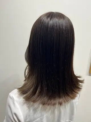 ミディアム カラー 🫧ぷる艶カラー🫧 Yuubi🦩のヘアスタイル