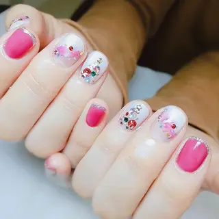 ネイル 柴崎 美幸のネイルデザイン