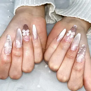 ネイル VIERU YURIのネイルデザイン