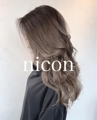 ロング 髪質改善 上品艶感カラーのヘアスタイル