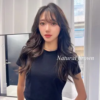 ロング カラー シールエクステ特化 ハイトーン、NANAのヘアスタイル