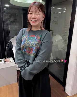 ミディアム カラー 柔らかストレートと ツヤカラー/和田陽向のヘアスタイル